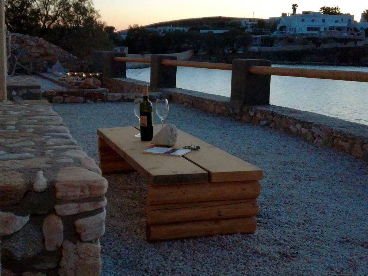 파라스포로 Nesaea Seafront House 빌라 외부 사진